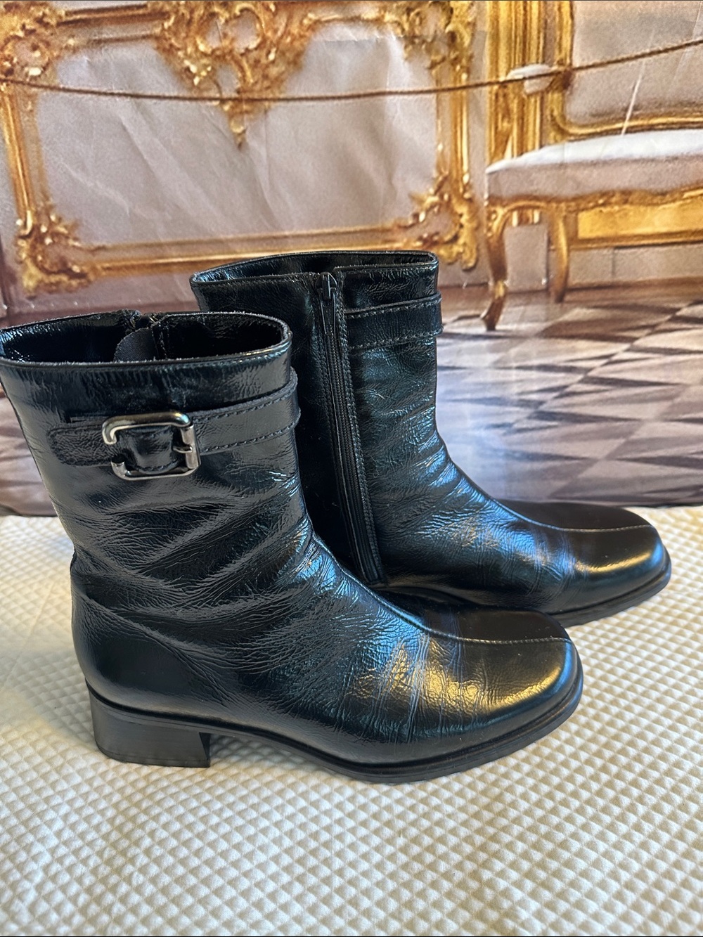 La Canadienne Black Leather Buckle Ankle Boots Size 9 M